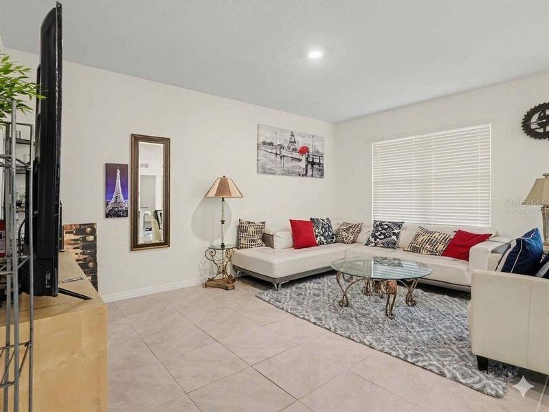 Furnished interior view inside a new home in , Haines City (Image 10).