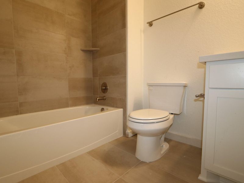 Furnished interior view inside a new home in Heritage, Dripping Springs (Image 8). Furnished interior view inside a new home in Heritage, Dripping Springs (Image 8).