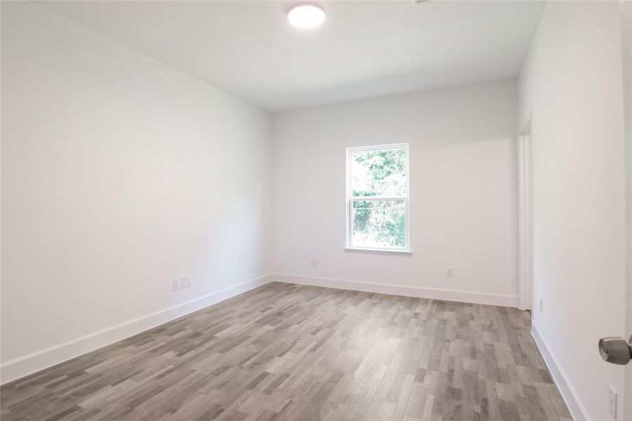 second master bedroom include a bathroom to the right second master bedroom include a bathroom to the right