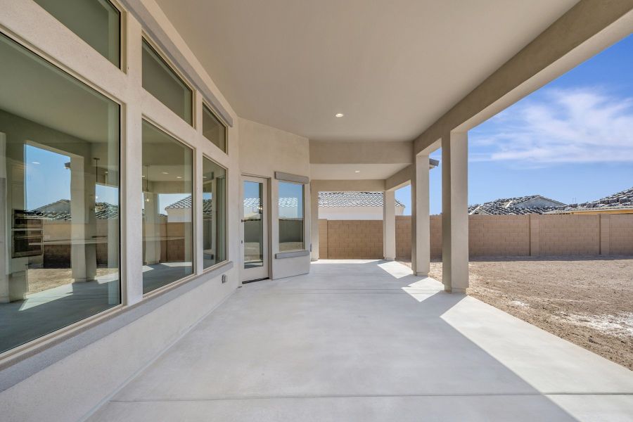Exterior details and patio area of a home in Canyon Views – 70’ Sunrise Series, Litchfield Park (Image 4).