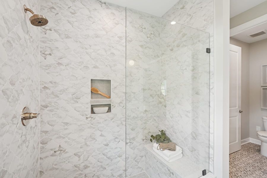 Image 31 representing the Oak Haven by Tri Pointe Homes in Altis At Serenity, Fuquay Varina, NC.