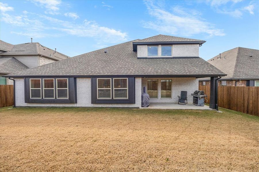 Exterior details and patio area of a home in , McLendon-Chisholm (Image 21).