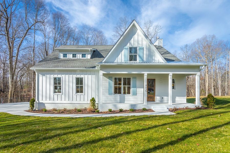 Representative exterior photo of a completed home built from the Carolina A by Riverstone Construction, LLC in River Gorge Ranch, River Gorge Ranch, TN (Image 27).