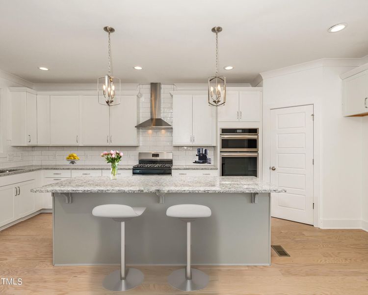 Virtual Staging Kitchen