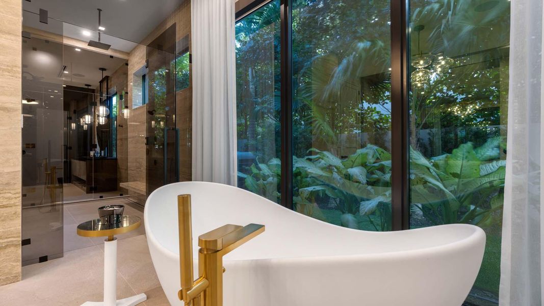 207 W Coconut Palm Rd (26)