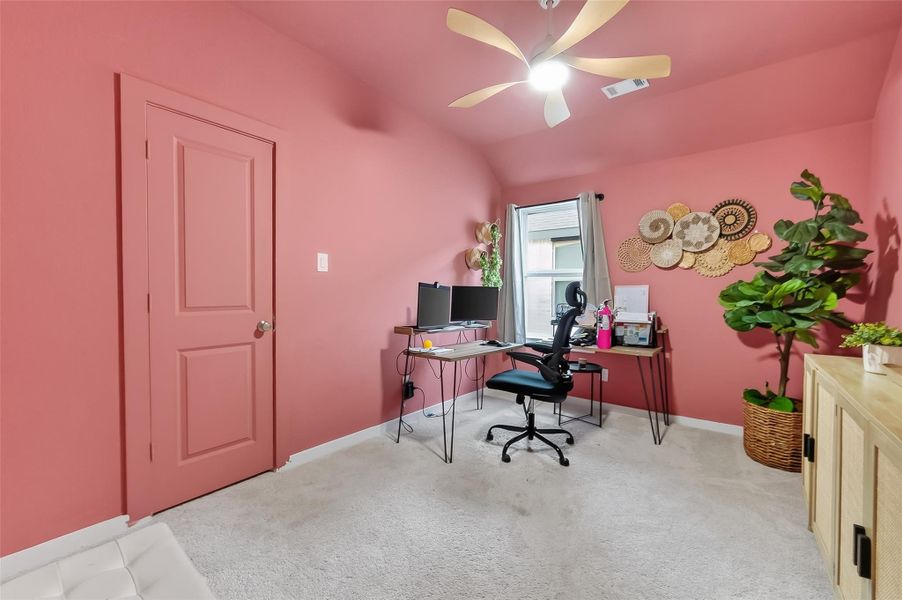 Furnished interior view inside a new home in , Arcola (Image 9).