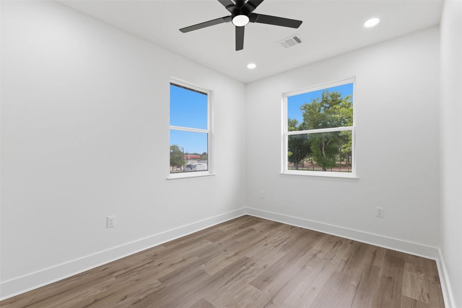Spacious, unfurnished interior of a new home in , Prairie View (Image 30).