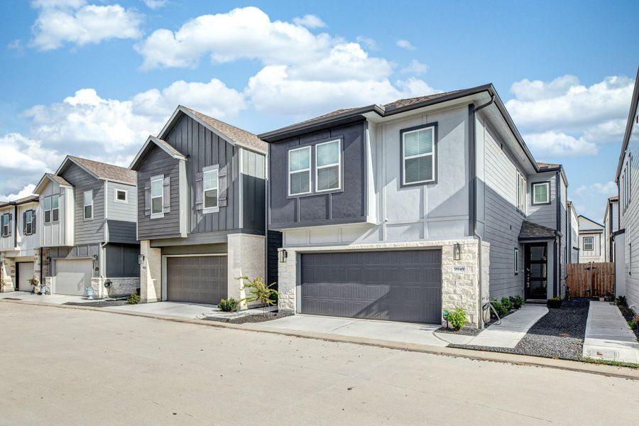 Image 12 of a home in Spring Brook Village - City Series.