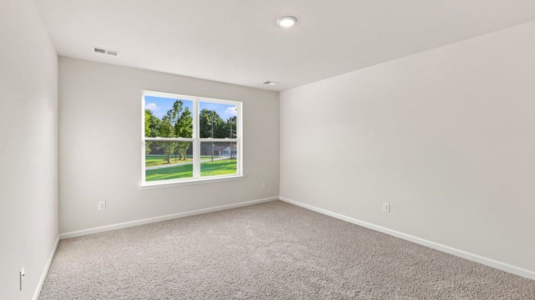 Spacious, unfurnished interior of a new home in Harper Ridge, Roebuck (Image 29).
