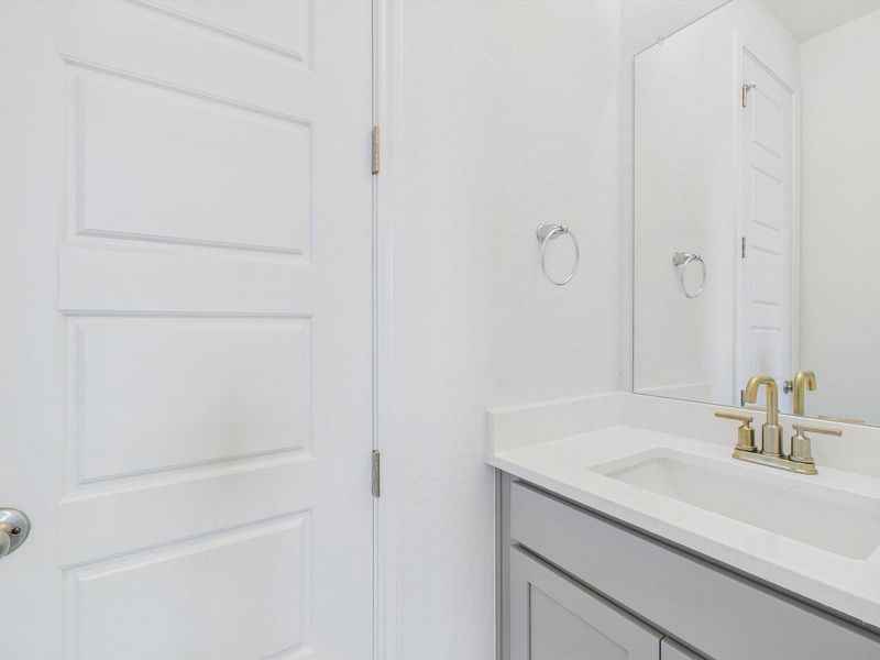 Image 40 of a home in Potranco Oaks.