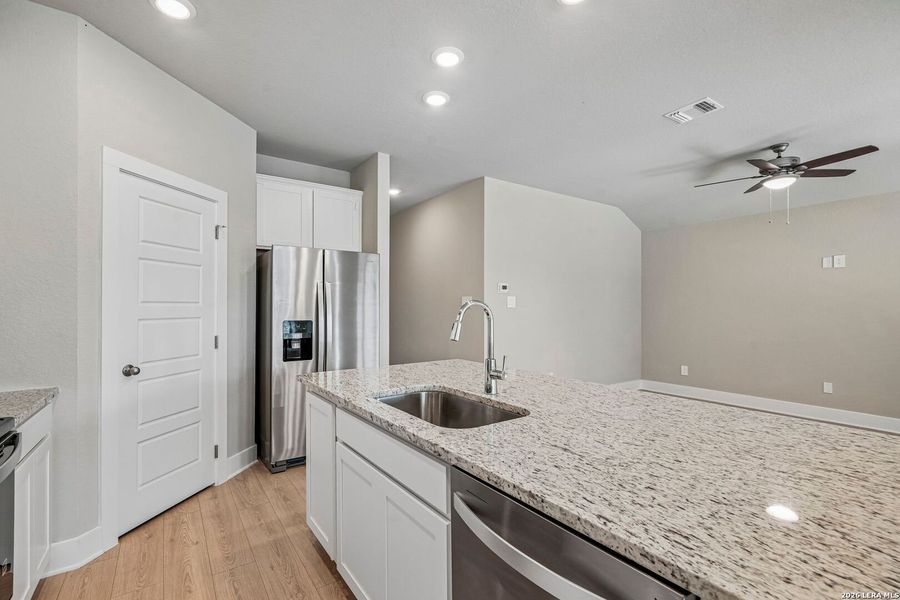 Furnished interior view inside a new home in Stetson Ridge, Marion (Image 10).