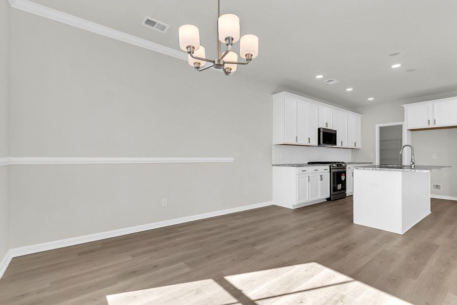 Spacious, unfurnished interior of a new home in Wildcat Chase, Summerville (Image 20).