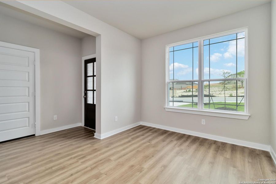 Spacious, unfurnished interior of a new home in Hunters Ranch, San Antonio (Image 24). Spacious, unfurnished interior of a new home in Hunters Ranch, San Antonio (Image 24).