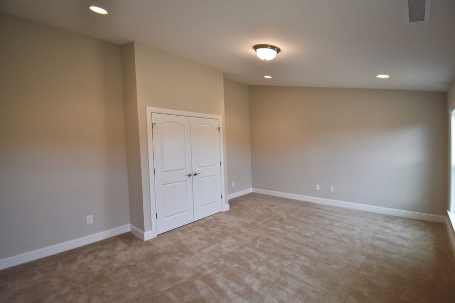 Representative unfurnished interior of a home built from the Lancaster by Keystone Homes NC in Preserve at Carriage Cove, Oak Ridge (Image 27).