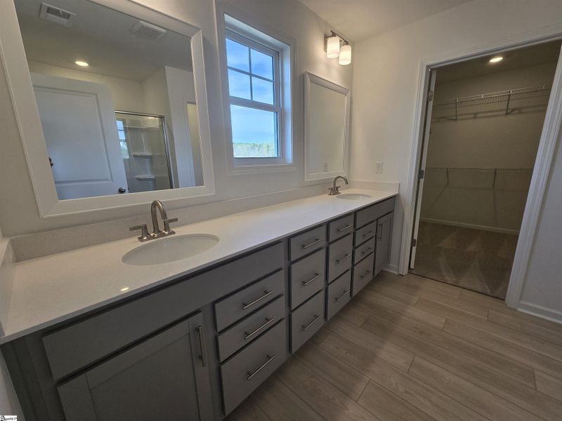 Furnished interior view inside a new home in Shiloh Trail, Wellford (Image 10).