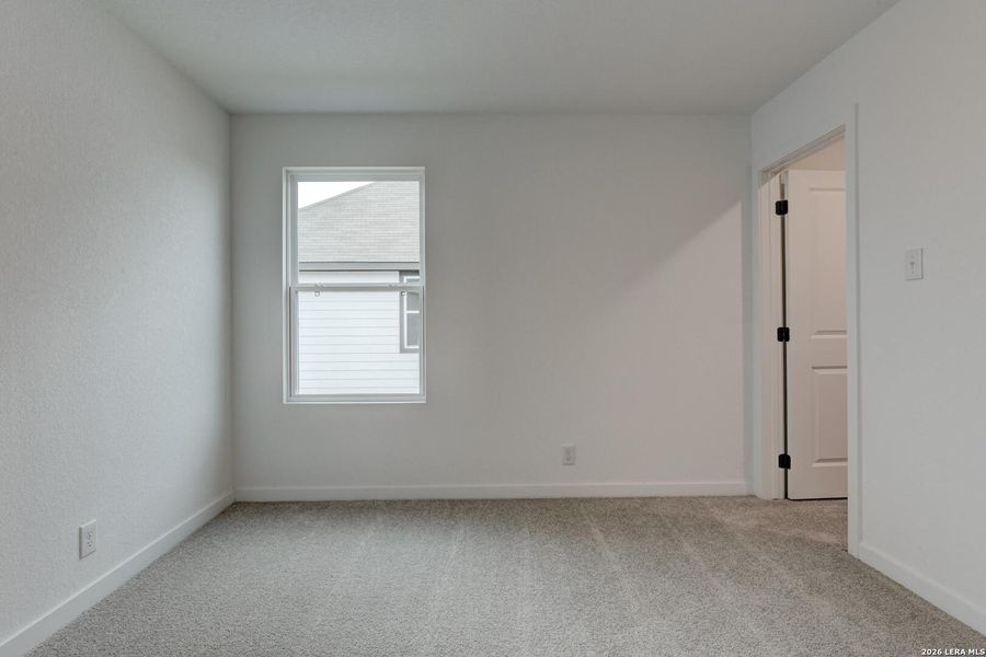 Spacious, unfurnished interior of a new home in Saddlebrook Ranch, Schertz (Image 21).