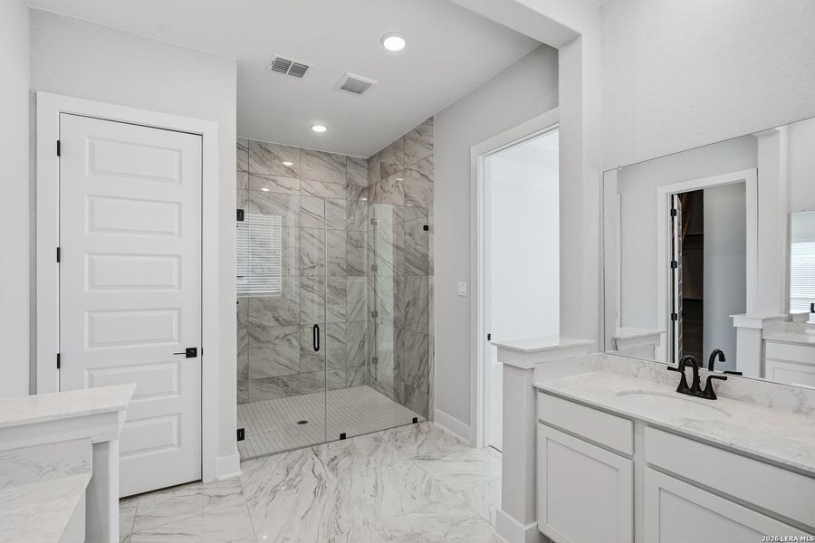 Furnished interior view inside a new home in Potranco Oaks, Castroville (Image 11).