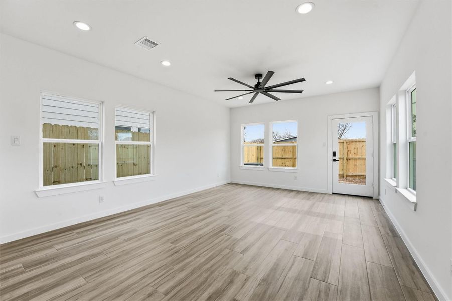 Spacious, unfurnished interior of a new home in , La Porte (Image 15).