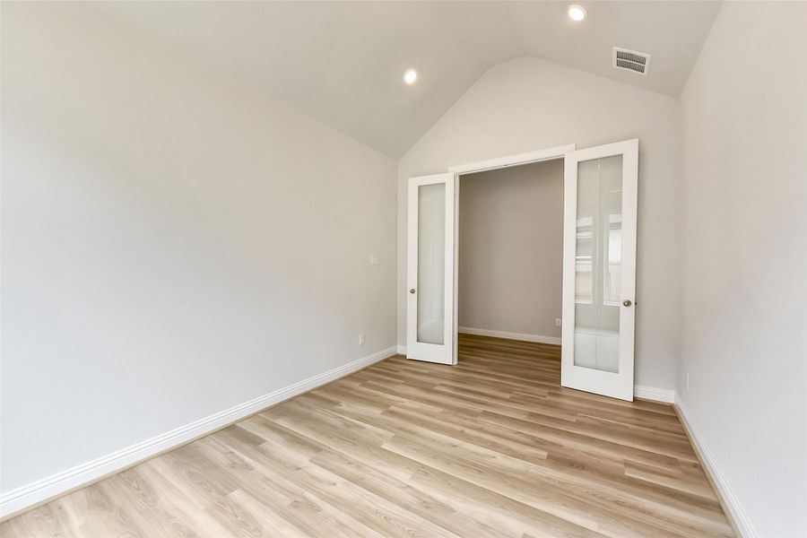 Spacious, unfurnished interior of a new home in Evergreen 50', Conroe (Image 26). Spacious, unfurnished interior of a new home in Evergreen 50', Conroe (Image 26).