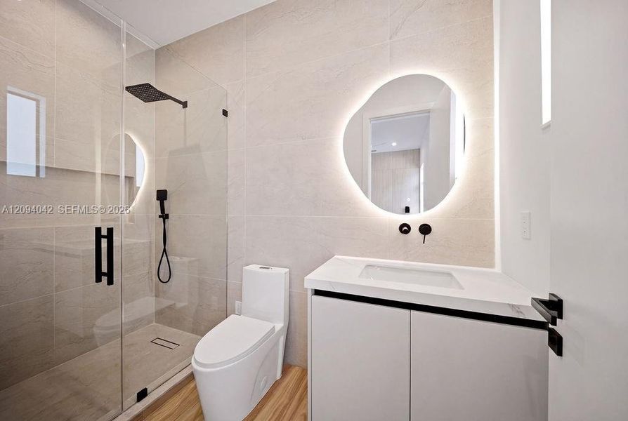Furnished interior view inside a new home in , Fort Lauderdale (Image 46).