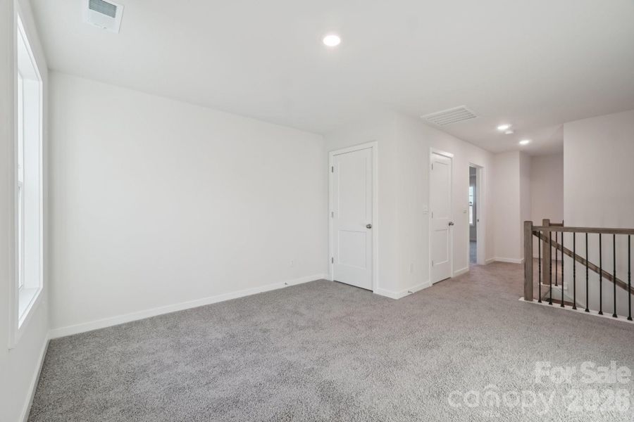 Spacious, unfurnished interior of a new home in Brantley, Mooresville (Image 20).