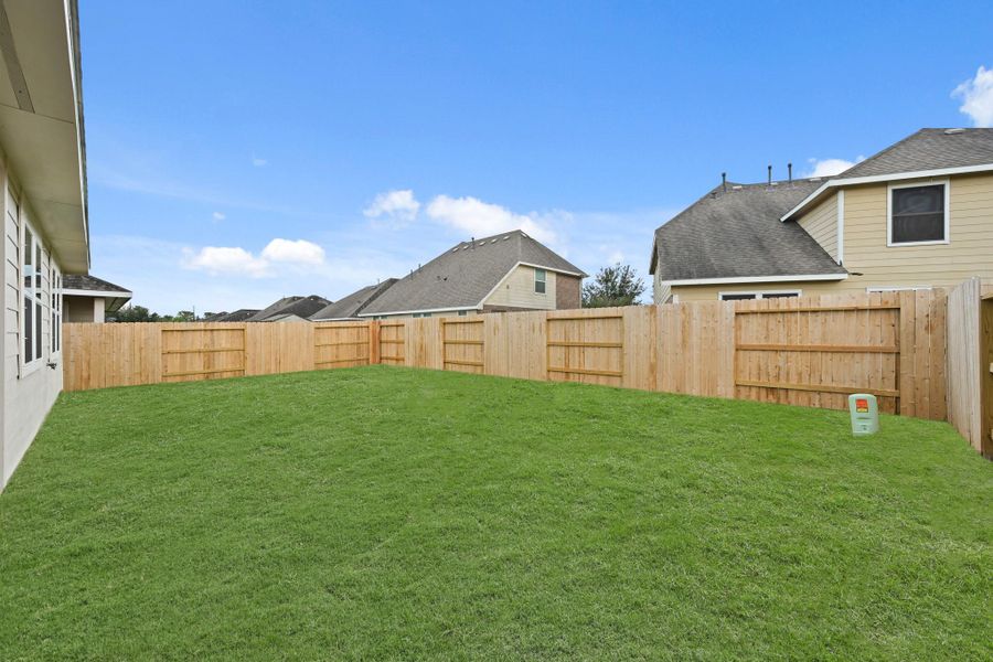 Peaceful backyard! Peaceful backyard!