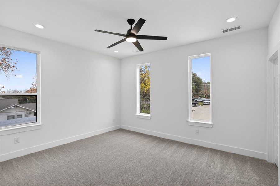 Spacious, unfurnished interior of a new home in , Dallas (Image 16). Spacious, unfurnished interior of a new home in , Dallas (Image 16).