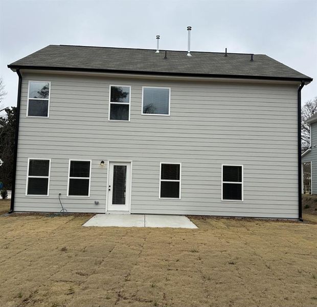 Exterior details and patio area of a home in Jefferson Street, Austell (Image 3).