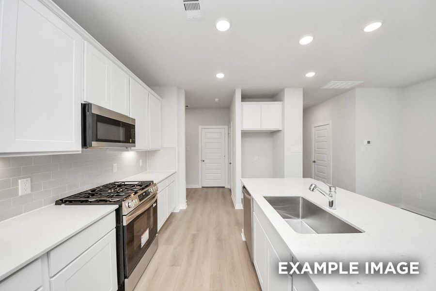Representative furnished interior of a home built from the The Blanco F by Davidson Homes LLC in Spring Branch Crossing, Conroe (Image 8).