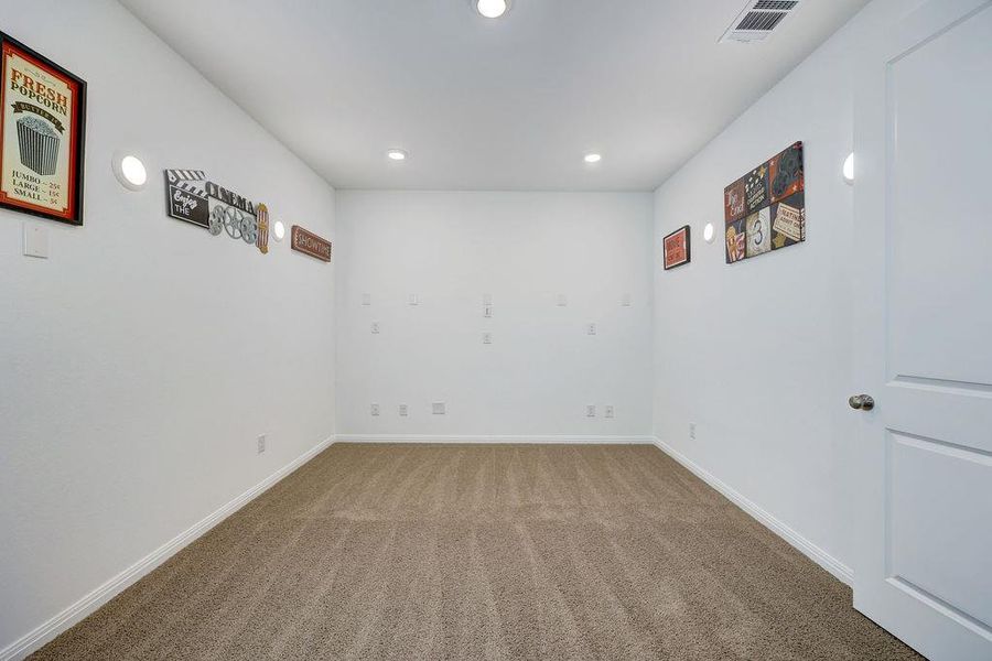 Spacious, unfurnished interior of a new home in , Kyle (Image 20).