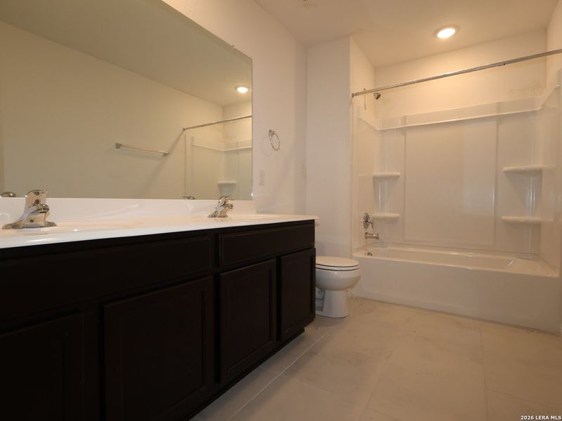 Furnished interior view inside a new home in Mesquite Ridge, San Antonio (Image 5).
