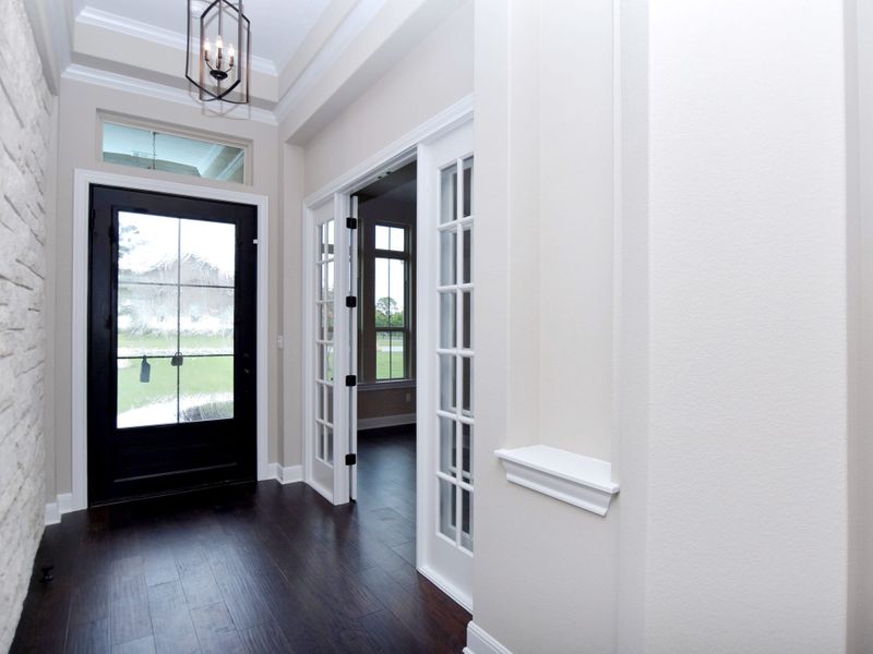 Representative unfurnished interior of a home built from the San Simeon II by Giddens Homes in Clearwater Ranch, Liberty Hill (Image 81).
