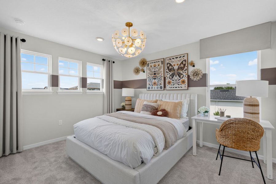 Representative furnished interior of a home built from the Imperial by Pulte Homes in Lakehaven Estates, Clermont (Image 6).