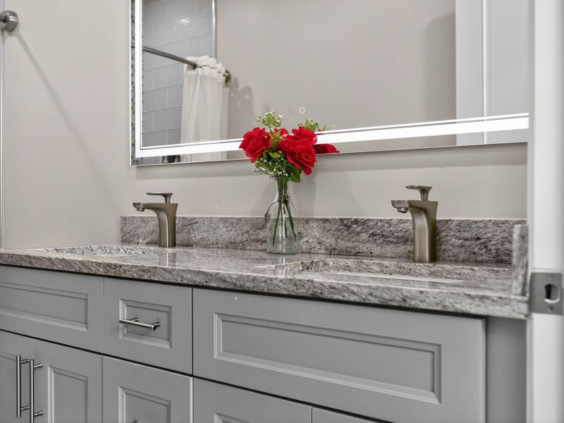 Guest Bathroom for Bedrooms 3 and 4