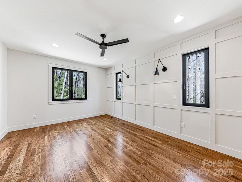 Spacious, unfurnished interior of a new home in , Brevard (Image 19).