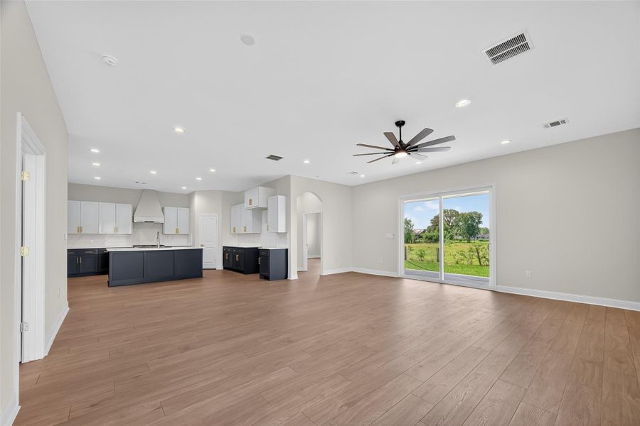 Image 36 of a home in .