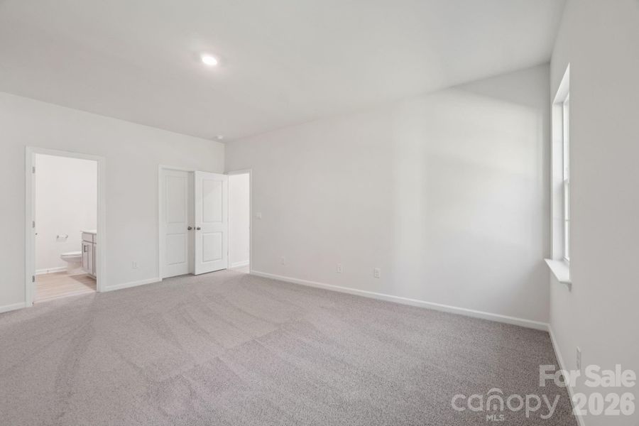 Spacious, unfurnished interior of a new home in Cline Village, Conover (Image 23).