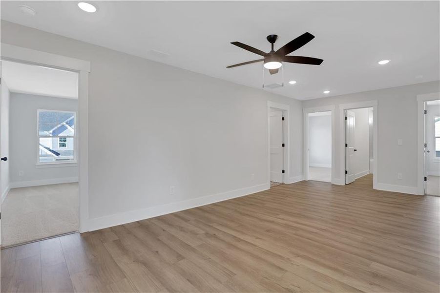 Spacious, unfurnished interior of a new home in Twin Lakes, Hoschton (Image 38).