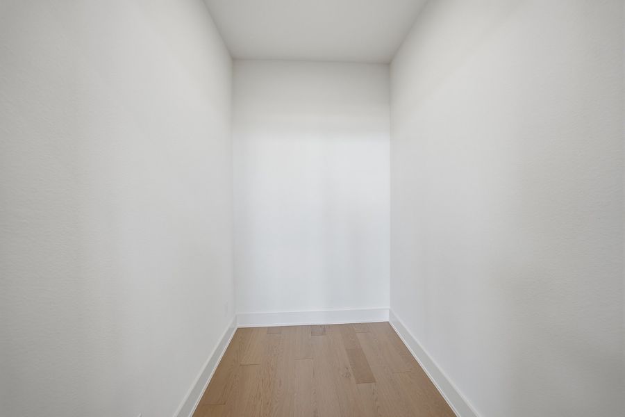 Spacious, unfurnished interior of a new home in Park Place - 80' Lots, Prosper (Image 31).