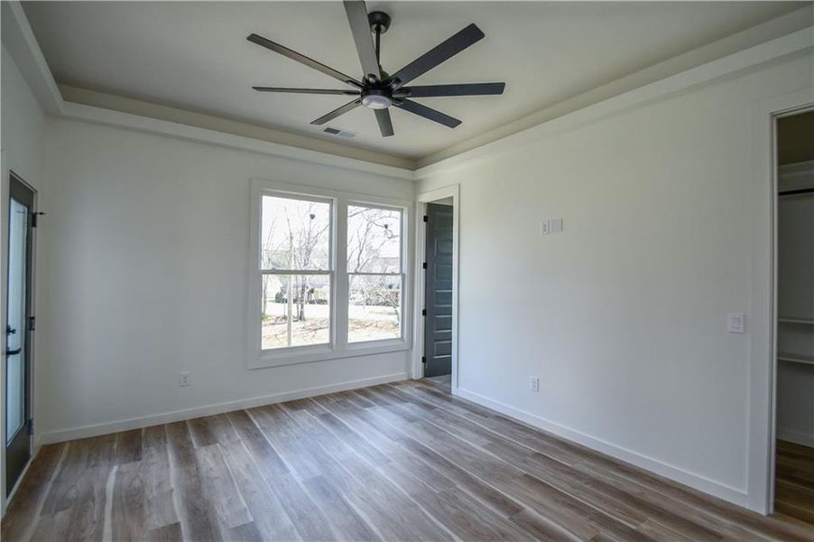 Spacious, unfurnished interior of a new home in , Atlanta (Image 74).