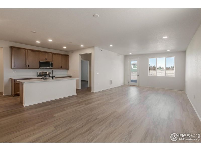 Spacious, unfurnished interior of a new home in Bloom Trailblazer Collection - Single Family Homes, Fort Collins (Image 25).