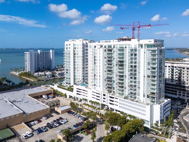 Condo located in Sarasota, FL showcasing its design and architecture (Image 39). Condo located in Sarasota, FL showcasing its design and architecture (Image 39).