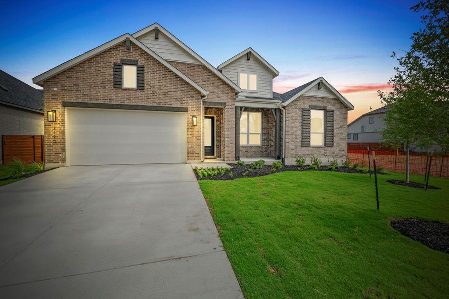 Image 13 of a home in Broken Oak. Image 13 of a home in Broken Oak.