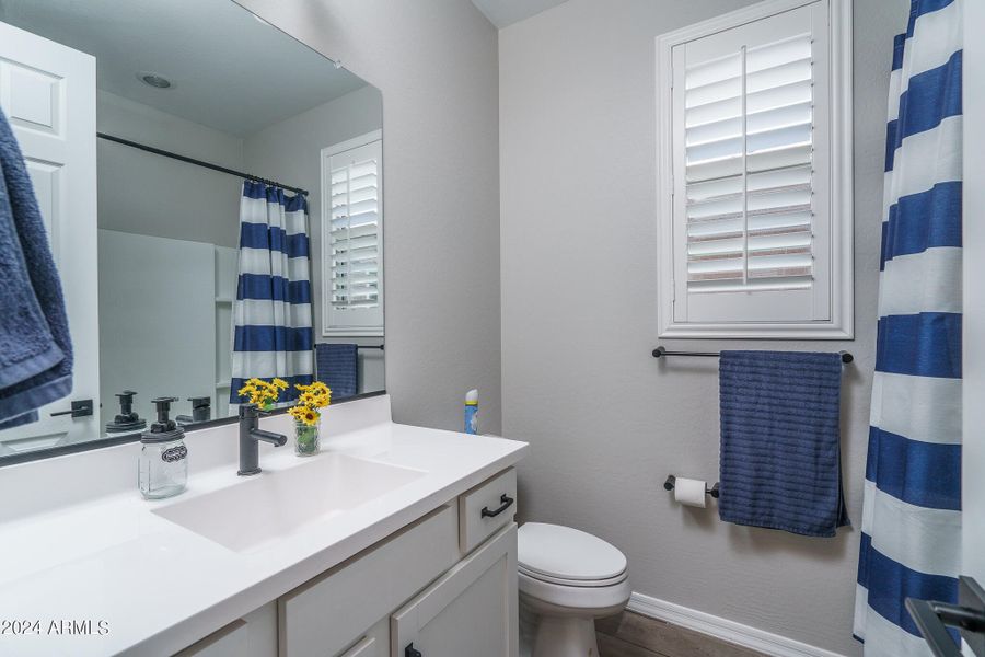 15) BATH 2 15) BATH 2