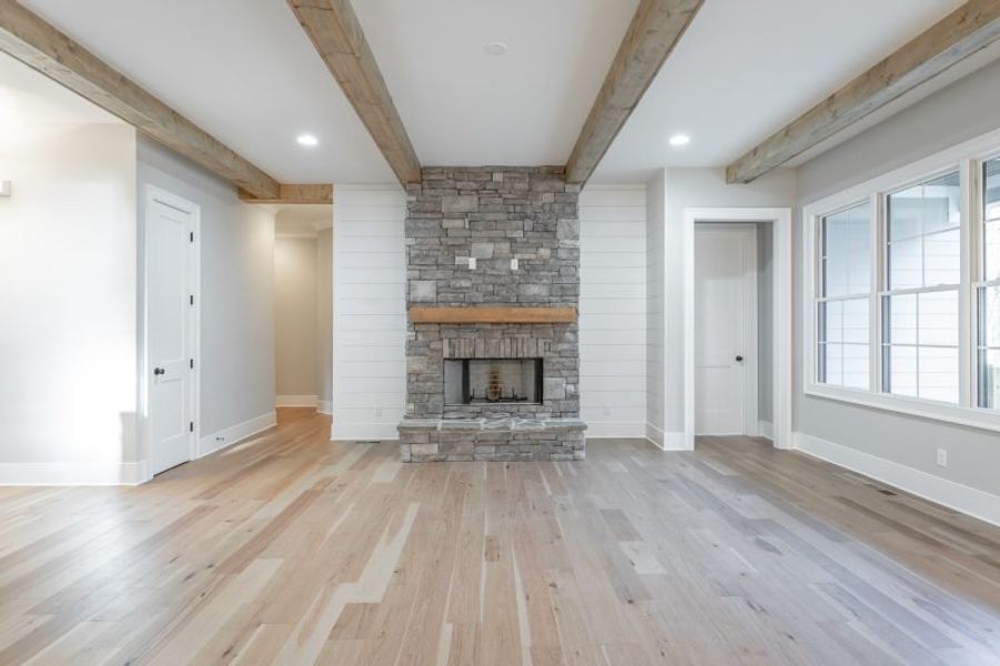 Representative unfurnished interior of a home built from the Carolina B by Riverstone Construction, LLC in Faith View, Ooltewah (Image 25). Representative unfurnished interior of a home built from the Carolina B by Riverstone Construction, LLC in Faith View, Ooltewah (Image 25).