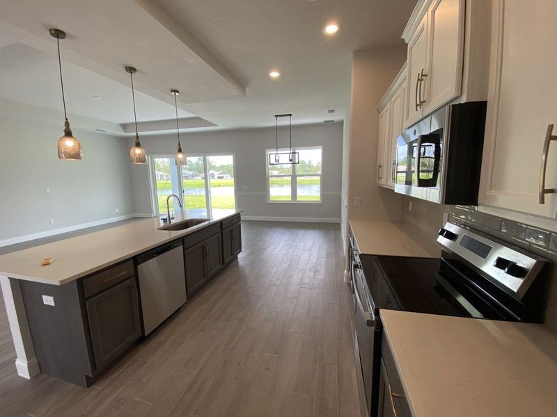 Representative furnished interior of a home built from the Oakmont by Paytas Homes in The Reserve at Victoria, Deland (Image 7).