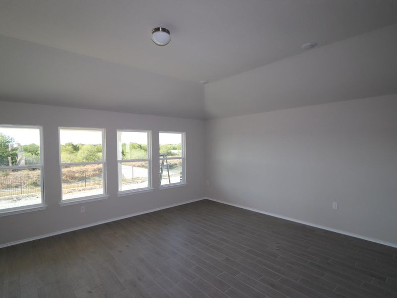 Spacious, unfurnished interior of a new home in Marble Creek Crossing, Austin (Image 18). Spacious, unfurnished interior of a new home in Marble Creek Crossing, Austin (Image 18).