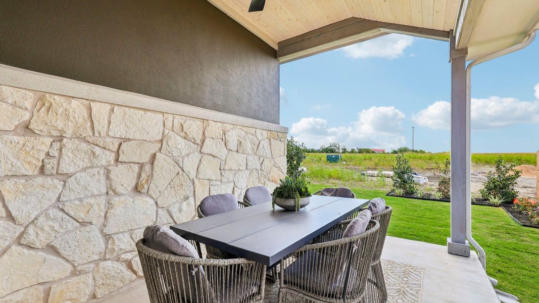 Representative furnished interior of a home built from the Oleander by DRB Homes in Oaks at San Gabriel, Georgetown (Image 25).
