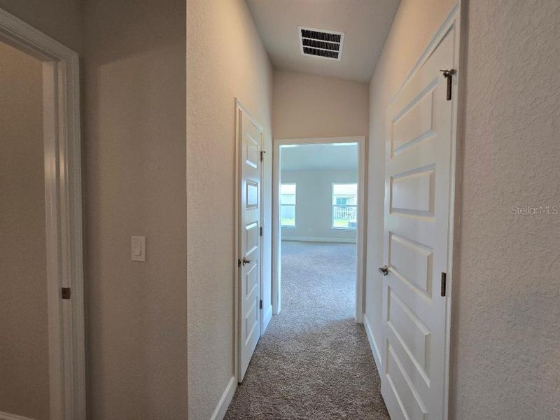 Spacious, unfurnished interior of a new home in Twisted Oaks, Beverly Hills (Image 20).