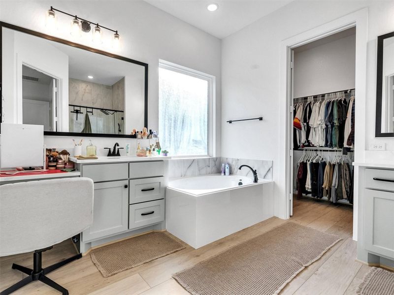 Furnished interior view inside a new home in Cherrywood Estates, Tomball (Image 15). Furnished interior view inside a new home in Cherrywood Estates, Tomball (Image 15).